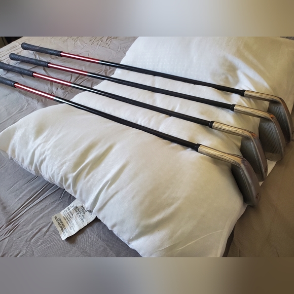 Set of (4) Top Flite XL A-flex golfirons 6-9 - Picture 5 of 7